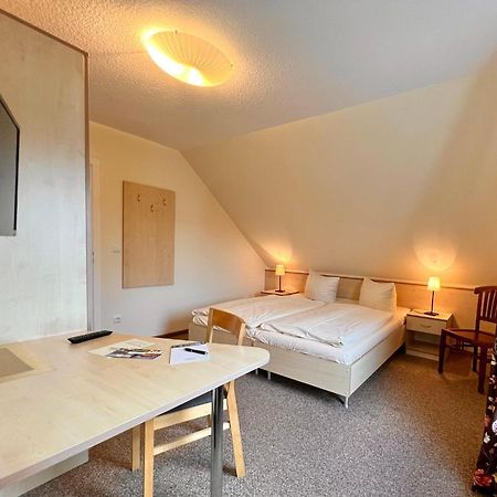 Gaestehaus Suedheide Hambühren Buitenkant foto