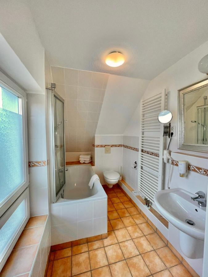 Gaestehaus Suedheide Hambühren Buitenkant foto