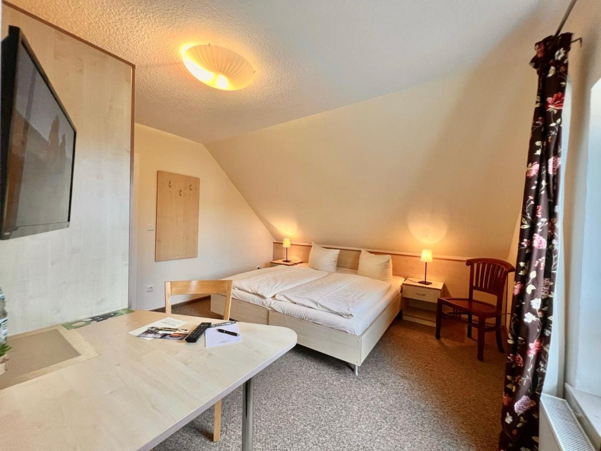Gaestehaus Suedheide Hambühren Buitenkant foto