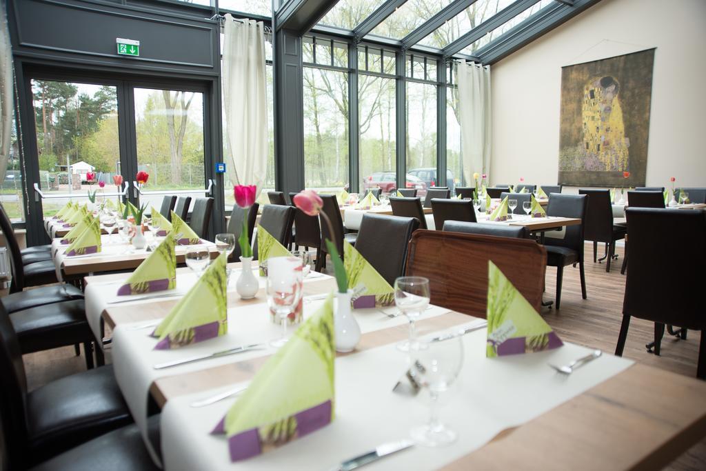 Gaestehaus Suedheide Hambühren Buitenkant foto